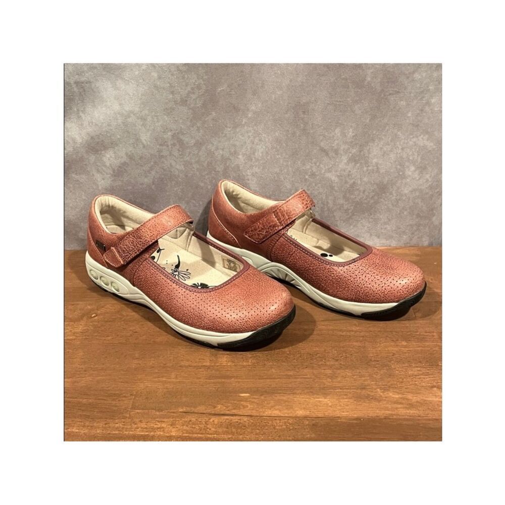 Therafit Valentina Comfort Mary Jane Sneakers in Dusty Rose size 40 / 9.5-10